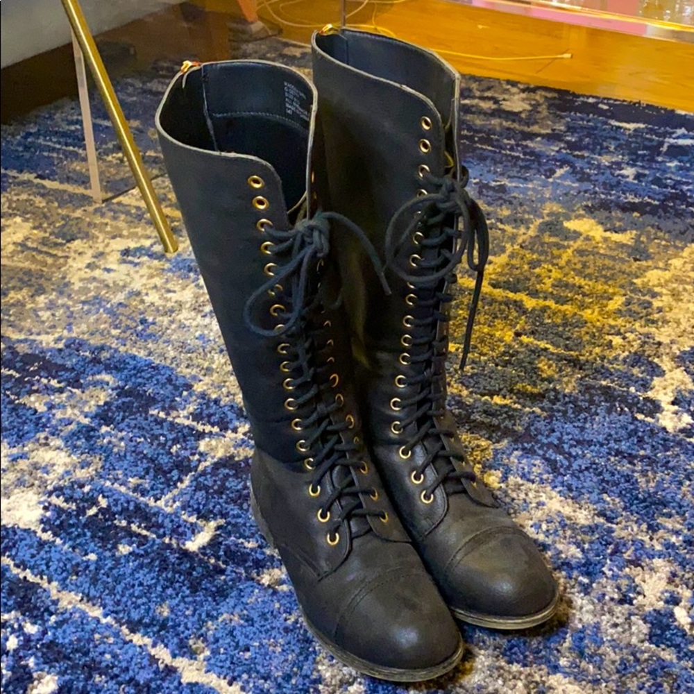 Steve Madden Lace Up Boots